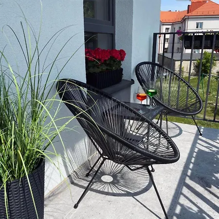 Apartament Cozy Family Near The Old Town Kłajpeda